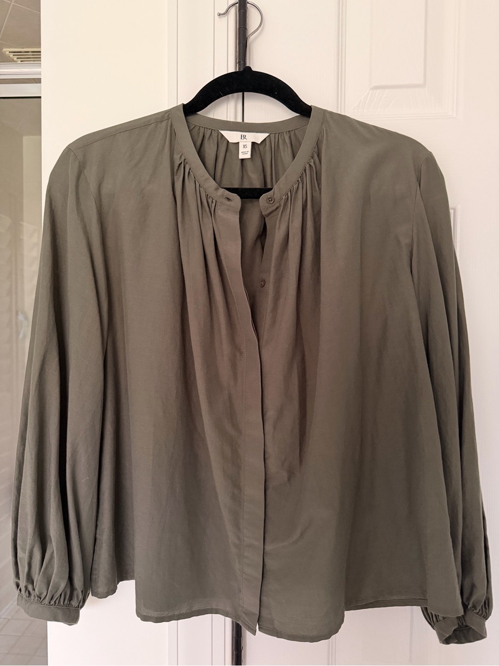 Banana Republic Relaxed Olive Women's Blouse XS